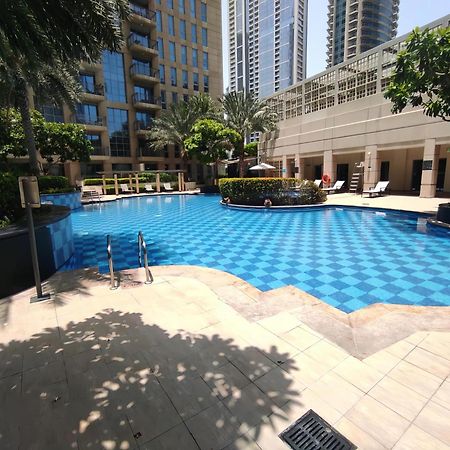 Lux Bnb Standpoint Tower Burj & Fountain Views Dubai Eksteriør bilde