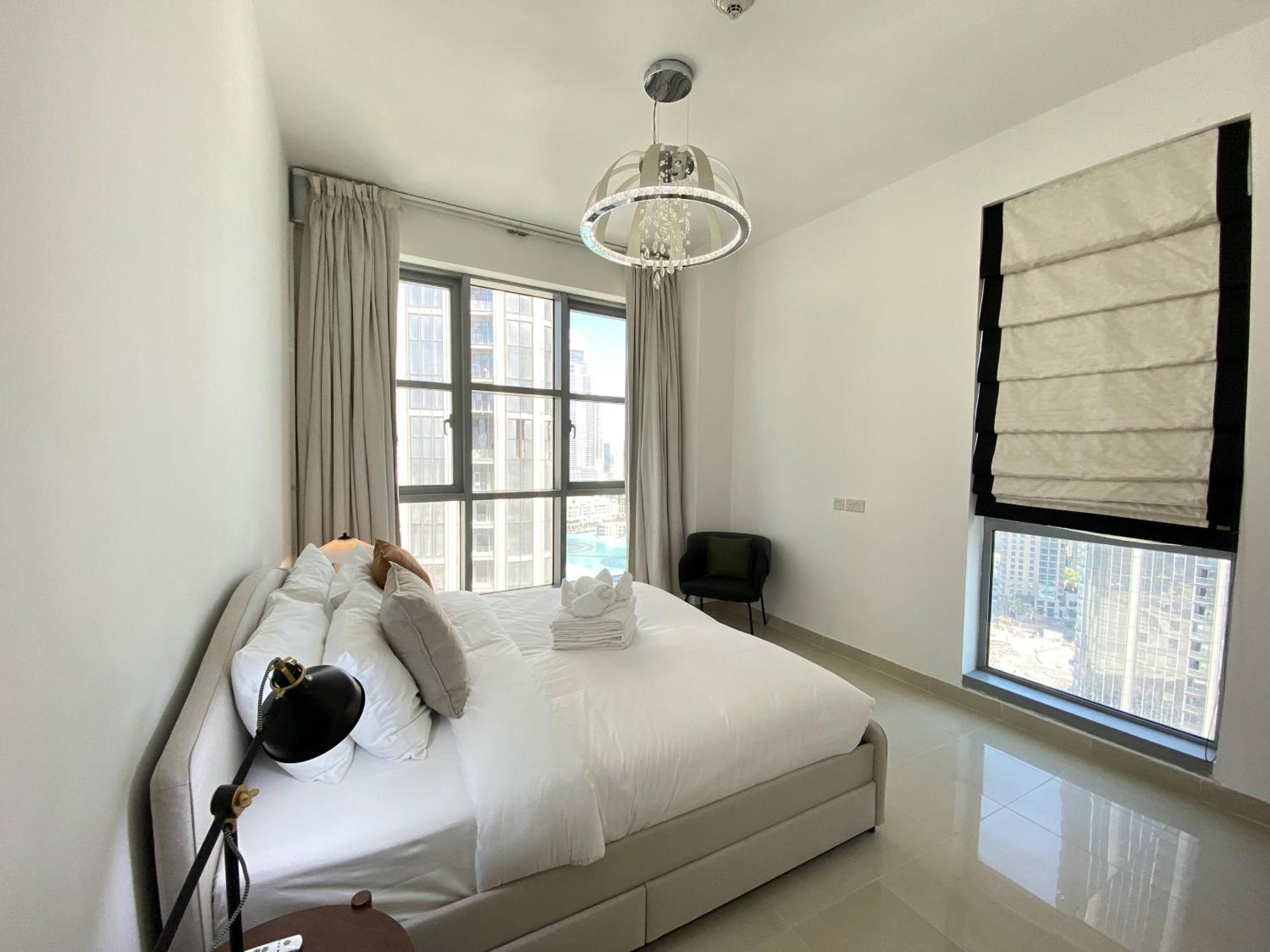 Lux Bnb Standpoint Tower Burj & Fountain Views Dubai Eksteriør bilde