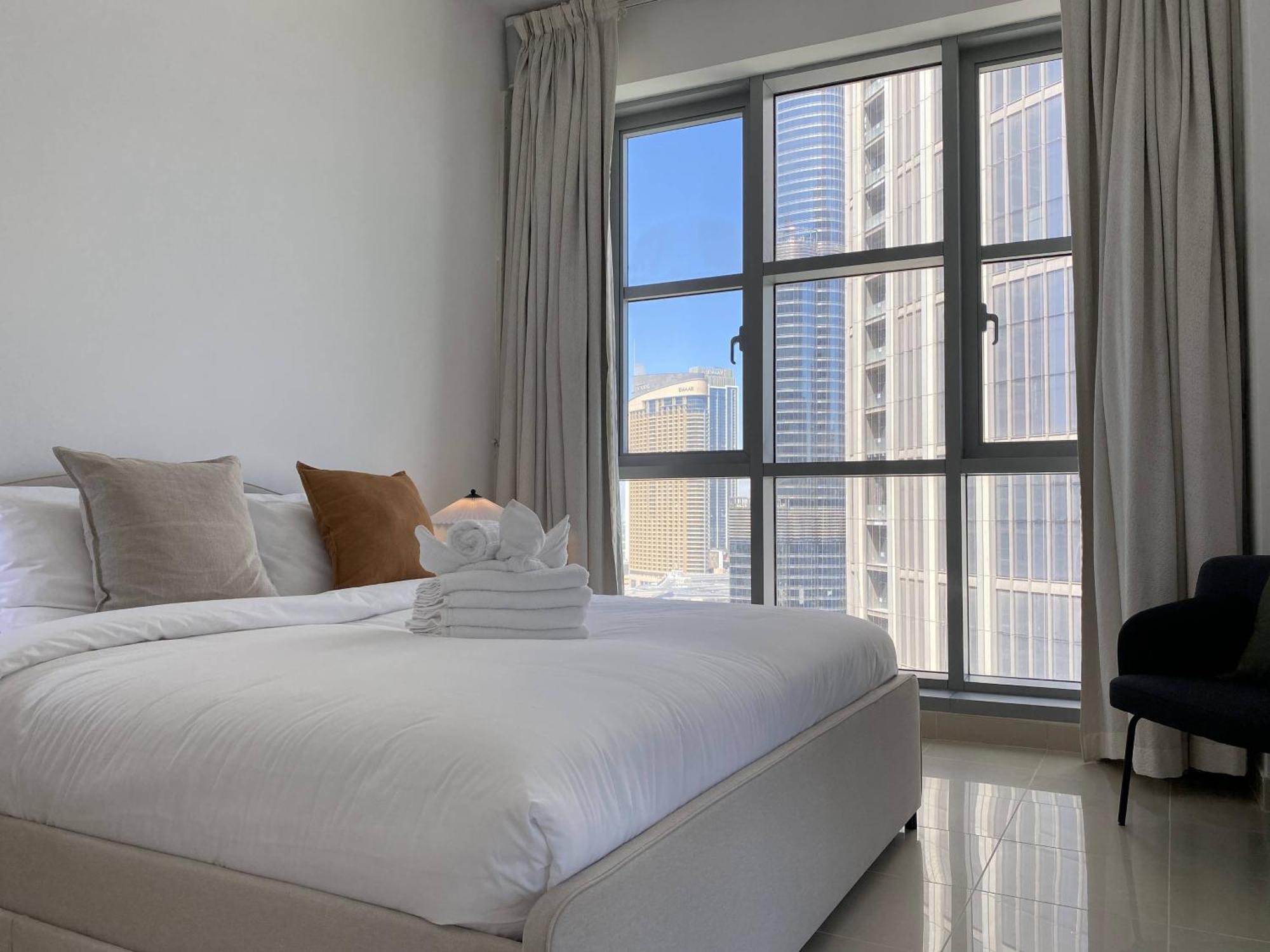 Lux Bnb Standpoint Tower Burj & Fountain Views Dubai Eksteriør bilde